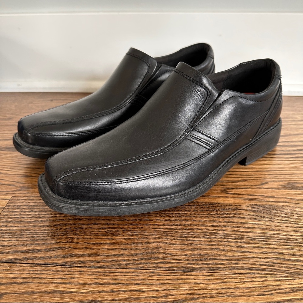 Rockport SL2 Slip-on Black Leather Loafers, Size 11